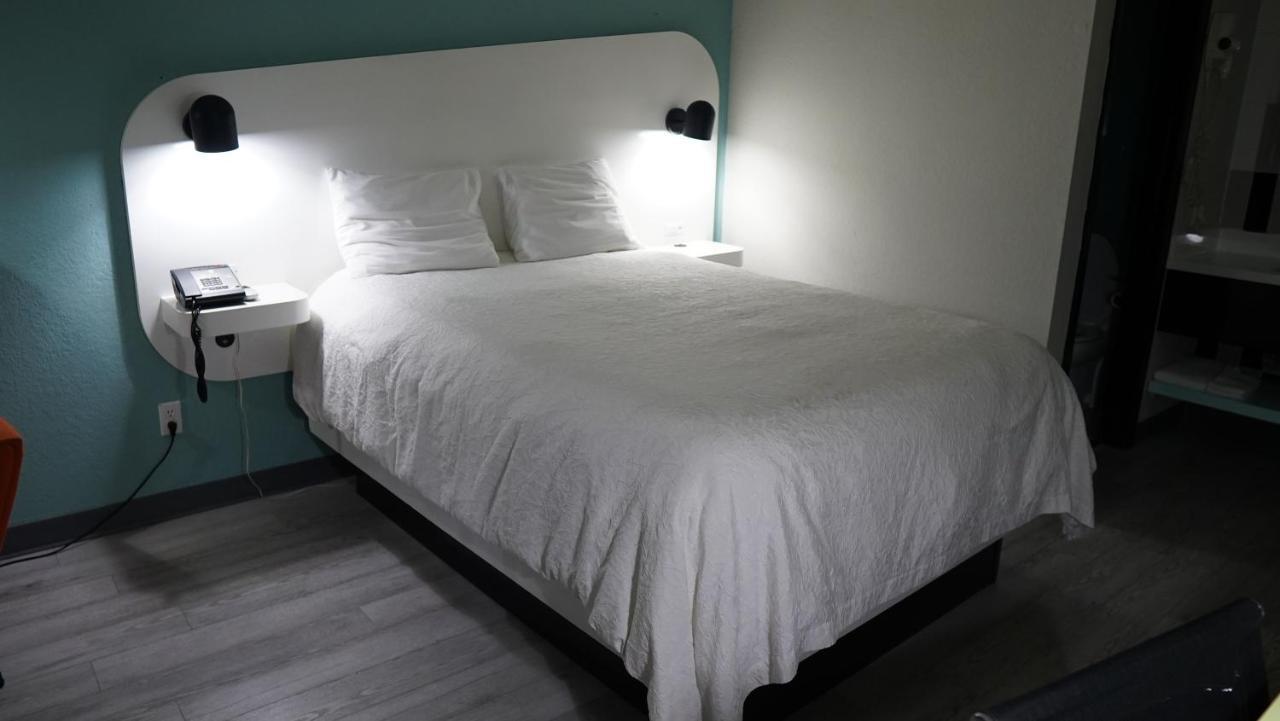 Hodler Inn Heavener Esterno foto