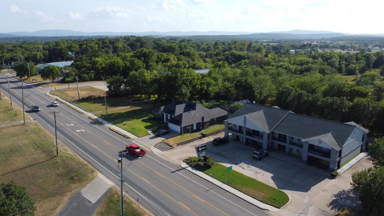 Hodler Inn Heavener Esterno foto